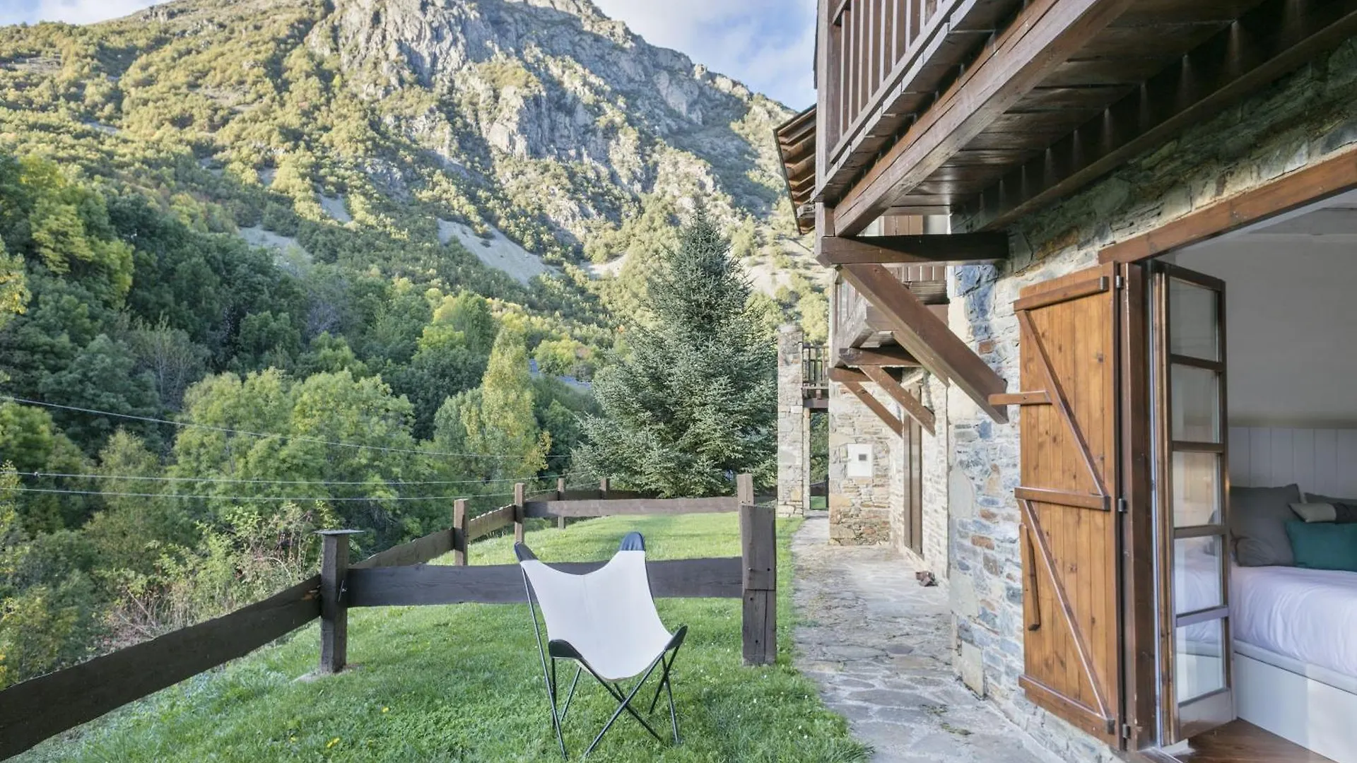 Vila Luderna - Casa Con Jardin Bedrera Salardú